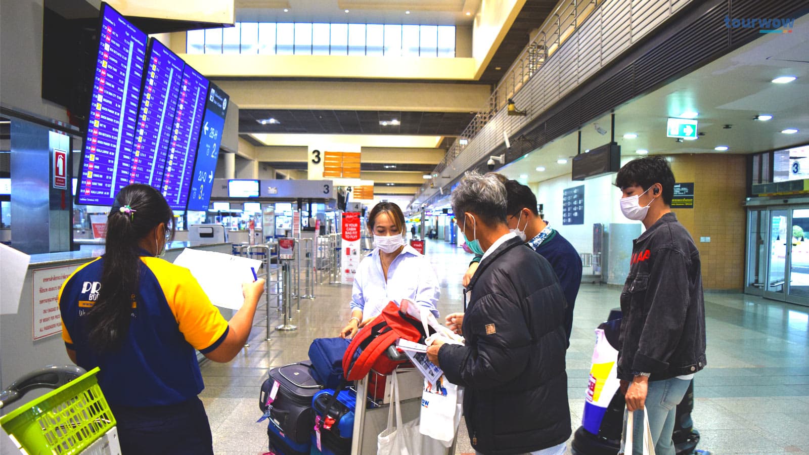 เจ้าหน้าที่พร้อมดูแลคูรตั้งแต่เริ่มเดินทาง