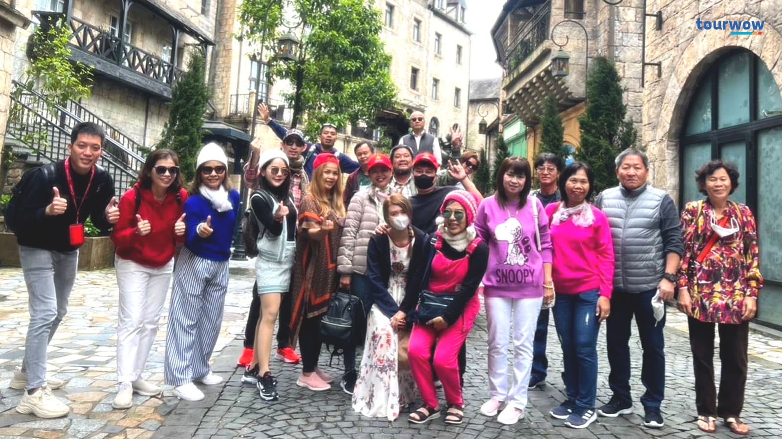 บนบาน่าฮิลล์อากาศเย็นสบายมากๆ